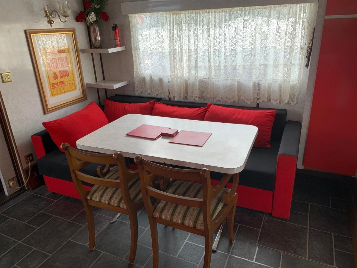 מייבלת'ורפ Vintage, Circus Holiday Home מראה חיצוני תמונה
